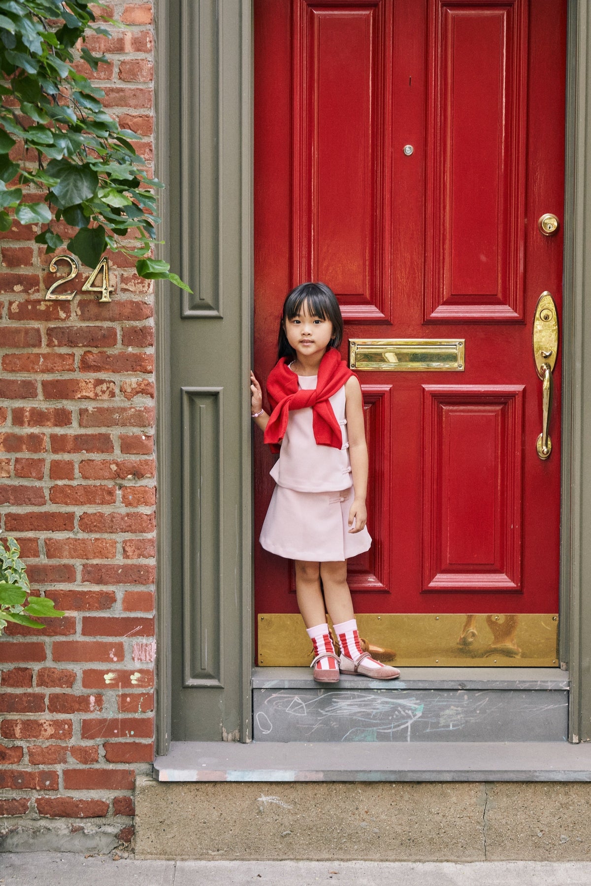 What Are Mary Janes? The Story Behind the Classic Strap Shoe