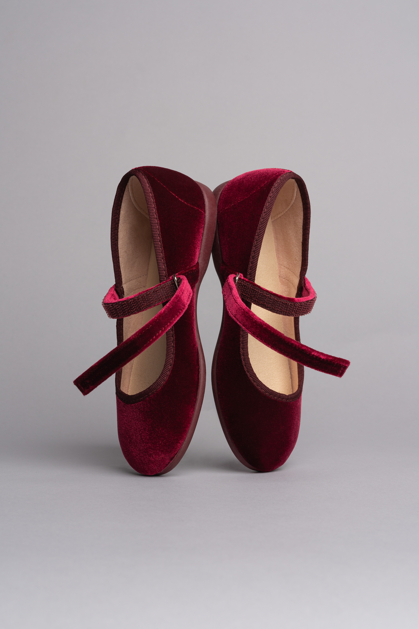 The Difference Between Mary Janes and Ballet Flats for Girls
