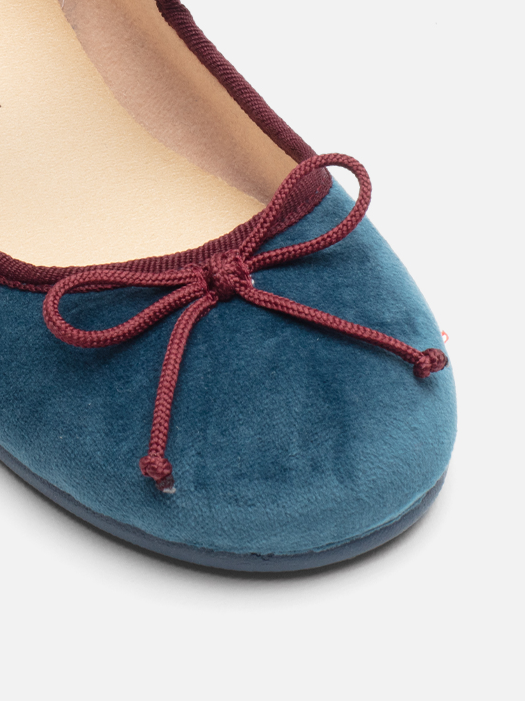 Elisa Blue