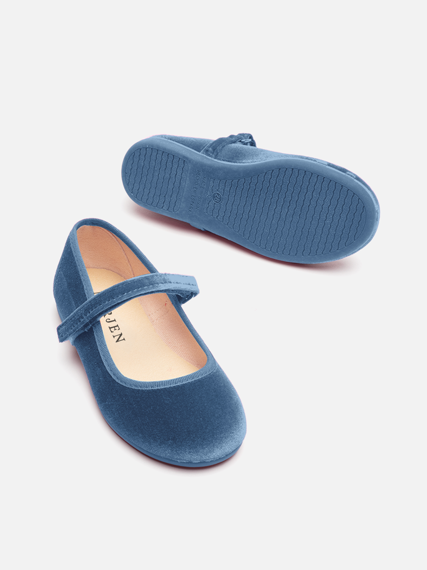 Cassie Blue